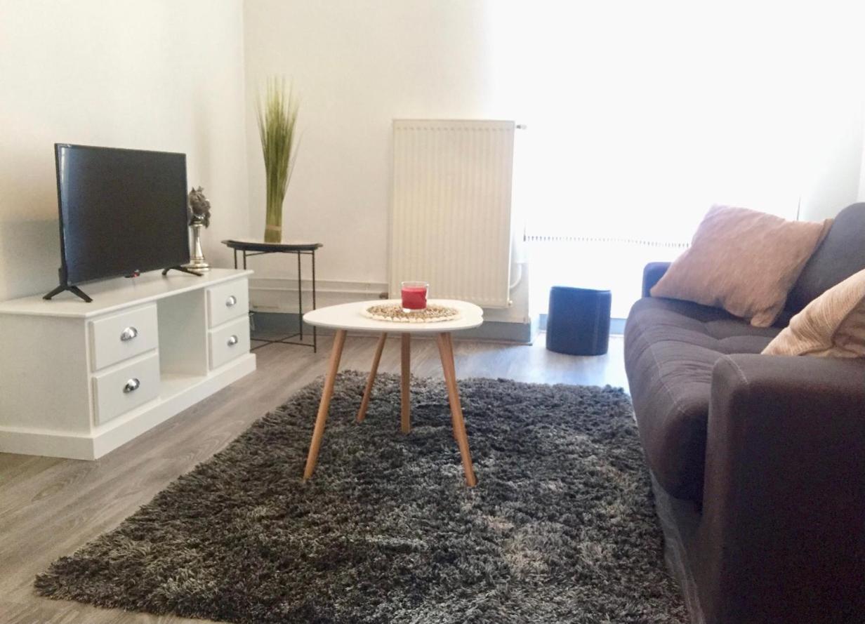 Charmant T2 Proche Vieille Ville Montluçon Dış mekan fotoğraf